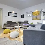 Villa Sunce *